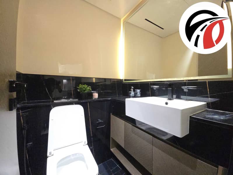 17 1000429268. jpg