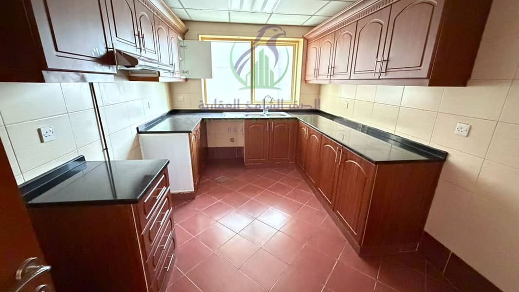 20 apartment-for-rent-4-bedroom-almjaz-3-alsharqa-property-02. jpg