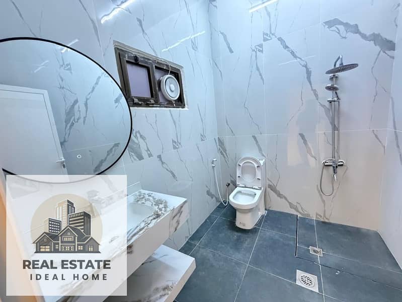 7 706bf664-5b30-4990-8486-04d9aed31105. jpeg