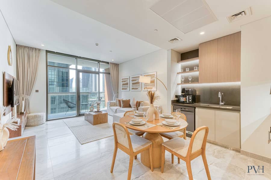 2 Apartment 411 Peninsula Five – Business Bay (2). jpg