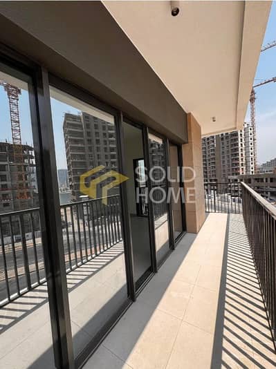 3 Bedroom Apartment for Sale in Al Khan, Sharjah - Corner | Sea View | Maids Room | Freehold all 3 Bedroom Apartment for Sale in Al Khan, Sharjah - Corner | Sea View | Maids Room | Freehold all
