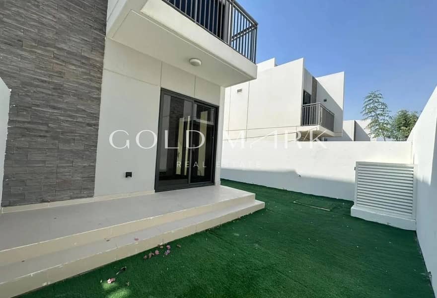 Corner Unit | Rare 3bed + Maid | Ready to Occupy Corner Unit | Rare 3bed + Maid | Ready to Occupy