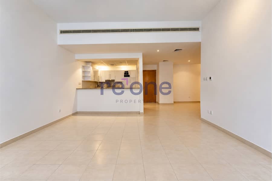 Upgraded 3-Bedroom | Spacious | Fine Family Living Upgraded 3-Bedroom | Spacious | Fine Family Living