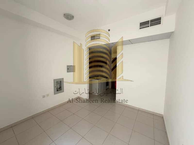 6 58ec296d-cc97-4054-b1d9-ce5b3dd058de. jpg