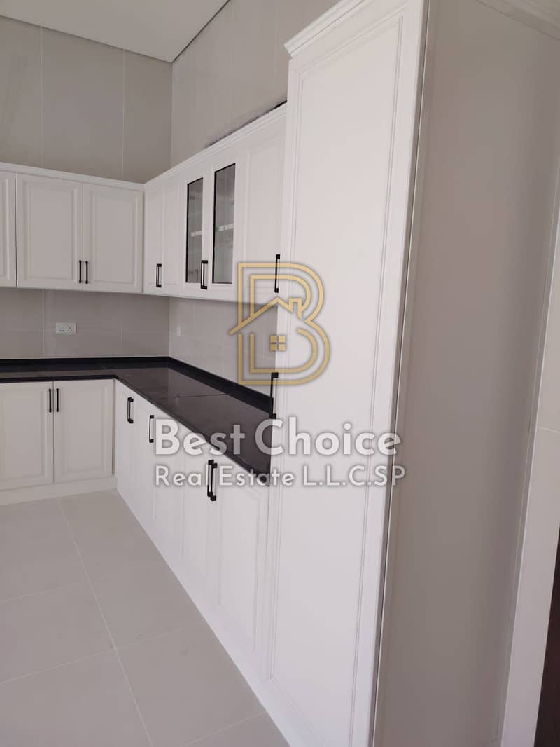 16 17bed2ce-9039-4ea3-8b88-8ce87751cda9. jpg