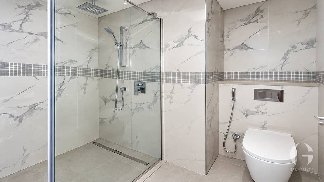 8 Image 8