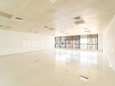 Office para en Alquiler en Jumeirah Lake Towers (JLT), Dubai - Oficina en Jumeirah Lake Towers (JLT)，JLT Cluster X (Jumeirah Bay Towers)，Jumeirah Bay X3, 141000 AED - 16657416