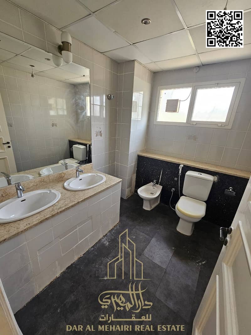 34 WhatsApp Image 2026-09-28 at 10.47. 30 AM (4)-watermarked. jpg