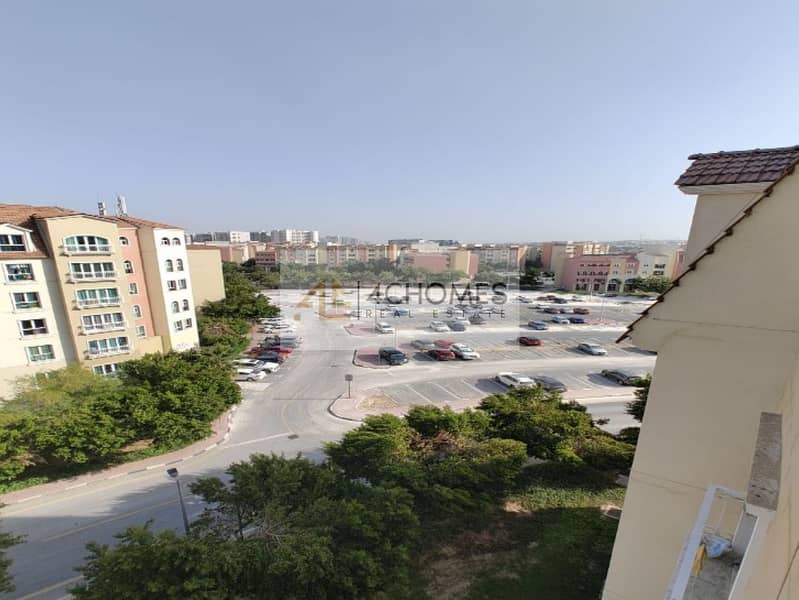 4 Image 4