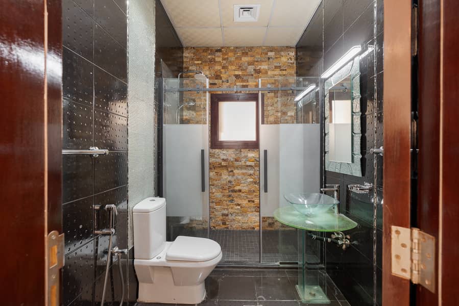 31 DSC07413-Edit. jpg