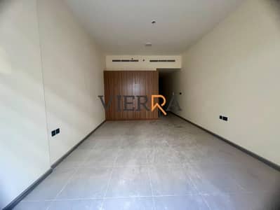 Studio te Koop in International City Phase 2 (Warsan 4), Dubai - image_0 Studio te Koop in International City Phase 2 (Warsan 4), Dubai - image_0