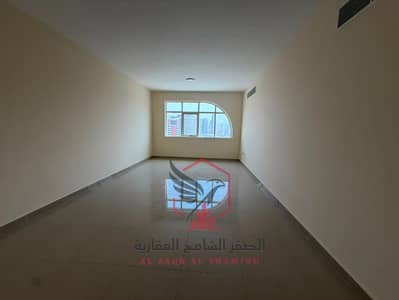 Appartement de 2 chambres à à louer à Al Majaz, Sharjah - WhatsApp Image 2026-08-25 at 2.42. 29 PM. jpeg Appartement de 2 chambres à à louer à Al Majaz, Sharjah - WhatsApp Image 2026-08-25 at 2.42. 29 PM. jpeg