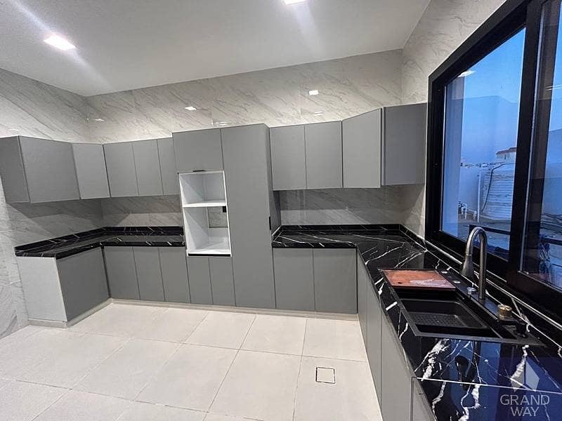 10 Well-Maintained 4BR Villa | Ready to Move I AlAwir — photo 10