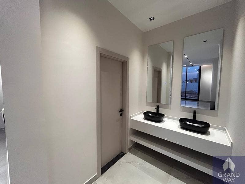 11 Well-Maintained 4BR Villa | Ready to Move I AlAwir — photo 11
