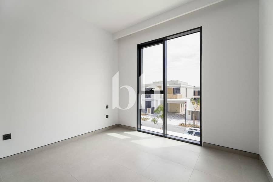 25 images image img