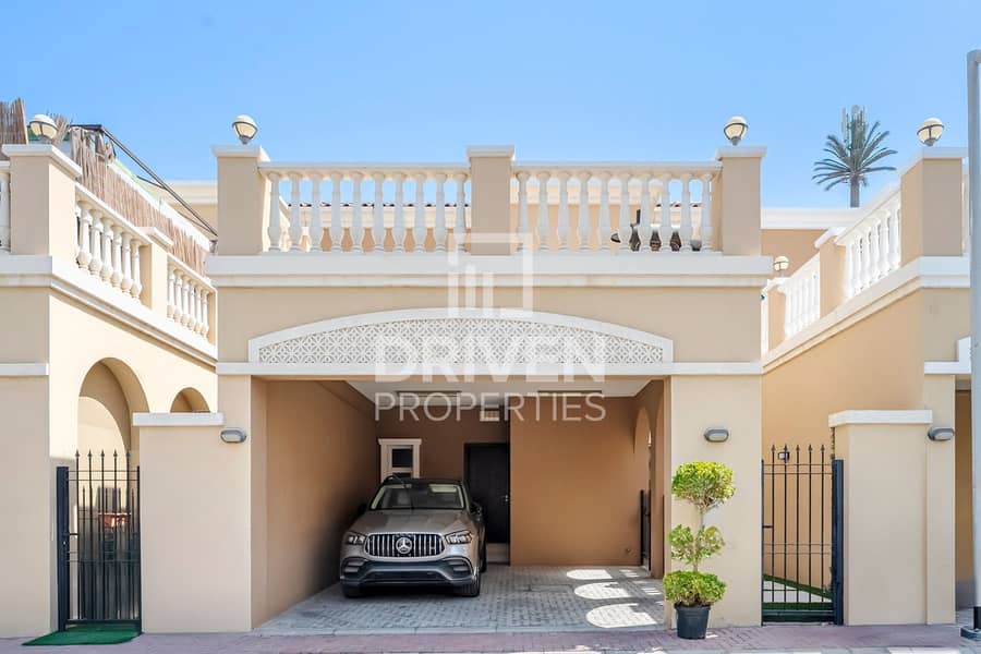Upgraded | Maids Room | Study | Unfurnished Upgraded | Maids Room | Study | Unfurnished