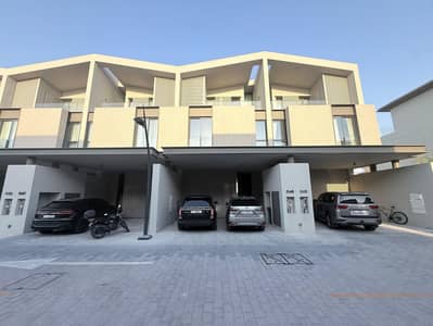 3 Slaapkamers Townhouse te Koop in Nad Al Sheba Gardens, Dubai - WhatsApp Image 2026-09-28 at 12.39. 19 PM. jpeg 3 Slaapkamers Townhouse te Koop in Nad Al Sheba Gardens, Dubai - WhatsApp Image 2026-09-28 at 12.39. 19 PM. jpeg