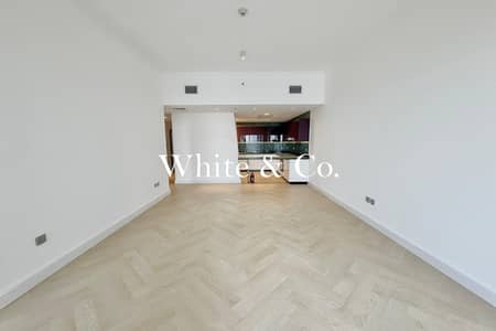 1 Schlafzimmer Wohnung zum Miete in Dubai Marina, Dubai - Wohnung in Dubai Marina,Cayan Tower, 1 schlafzimmer, 120000 AED - 16659413 1 Schlafzimmer Wohnung zum Miete in Dubai Marina, Dubai - Wohnung in Dubai Marina,Cayan Tower, 1 schlafzimmer, 120000 AED - 16659413