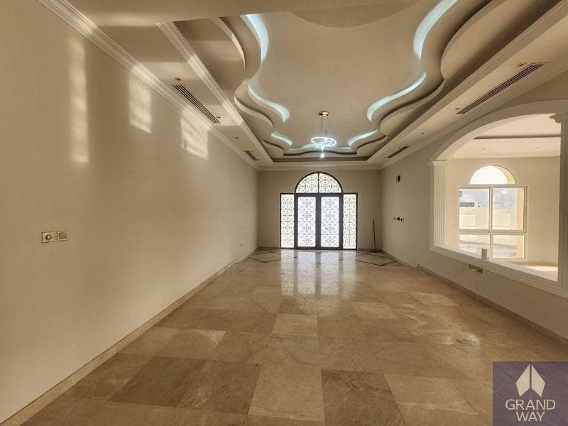 4 Luxury 5BRVilla I Family Friendly I Al Mizhar 3 — photo 4