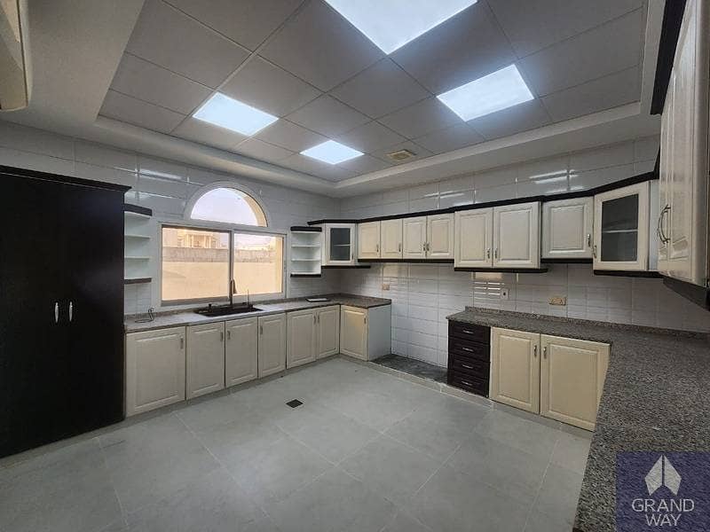 9 Luxury 5BRVilla I Family Friendly I Al Mizhar 3 — photo 9