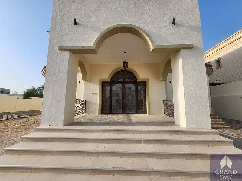 17 Luxury 5BRVilla I Family Friendly I Al Mizhar 3 — photo 17