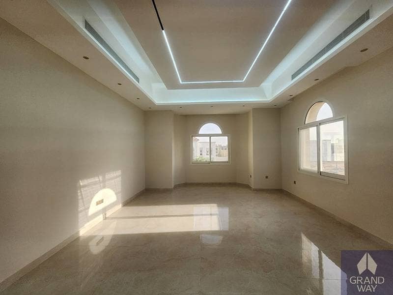 20 Luxury 5BRVilla I Family Friendly I Al Mizhar 3 — photo 20