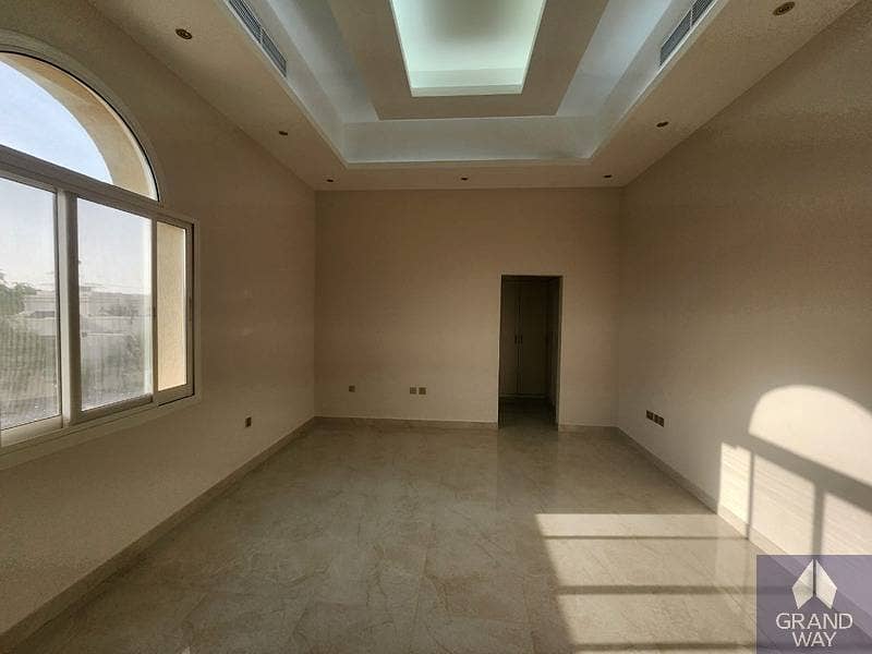 21 Luxury 5BRVilla I Family Friendly I Al Mizhar 3 — photo 21