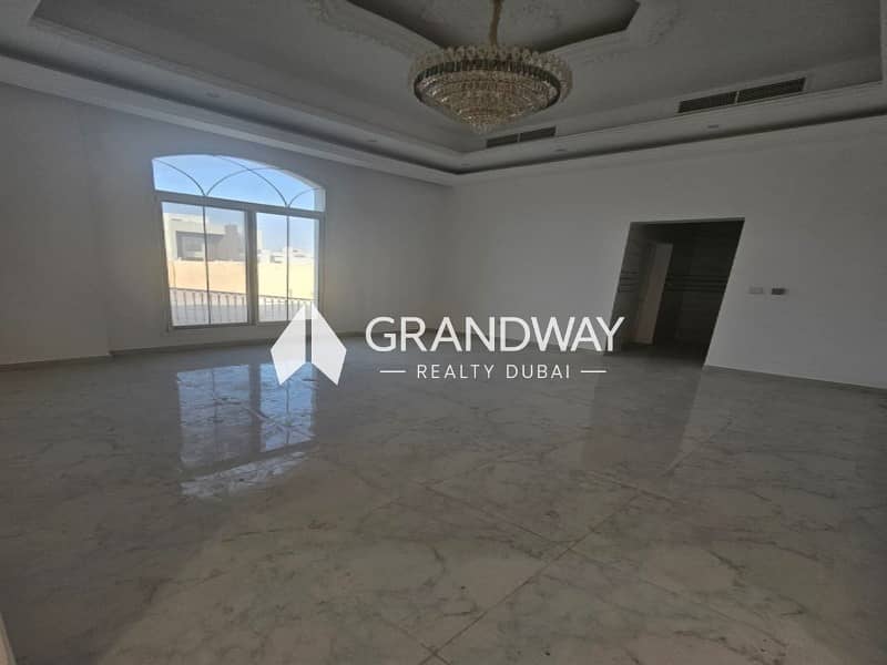 3 Spacious 5BR Villa | Large Layout | Prime Al Awir — photo 3
