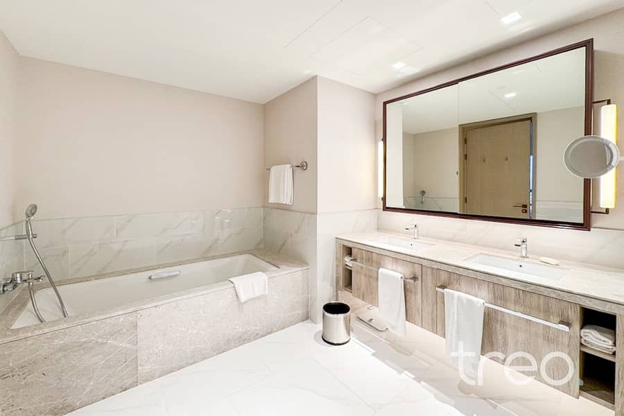 14 4305 Address Harbour Point Tower 2, The Lagoons - 23. jpg