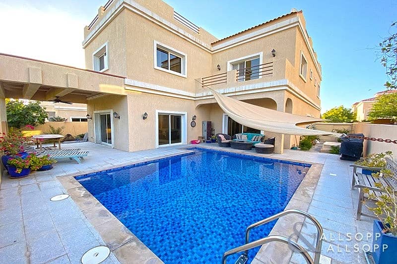6 Beds Plus Maids | Private Pool | Vacant