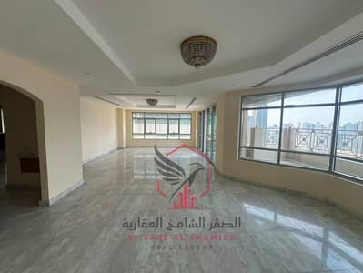 5 Bedroom Apartment for Rent in Al Majaz, Sharjah - WhatsApp Image 2026-09-28 at 12.07. 41 PM. jpeg 5 Bedroom Apartment for Rent in Al Majaz, Sharjah - WhatsApp Image 2026-09-28 at 12.07. 41 PM. jpeg