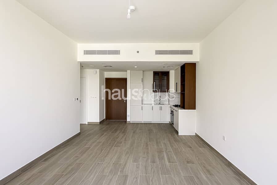 Apartamento en Town Square,The Mayfair, 1 dormitorio, 72000 AED - 16661804 Apartamento en Town Square,The Mayfair, 1 dormitorio, 72000 AED - 16661804