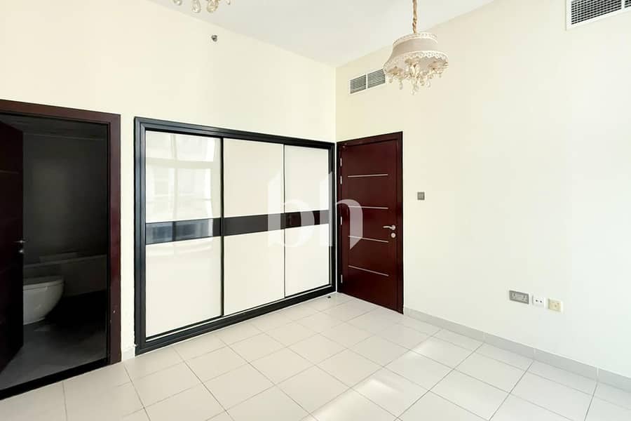 5 images image img