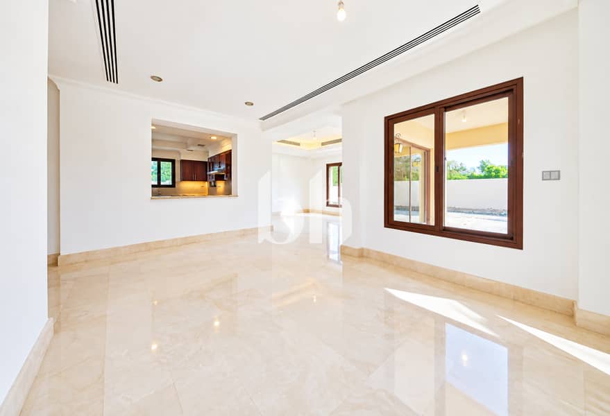 8 images image img