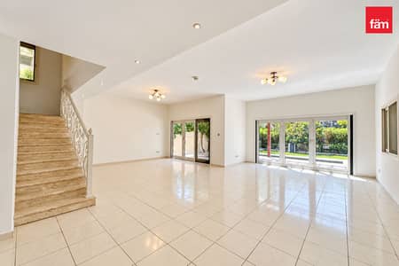 4 Camere Villa in affitto a Jumeirah Village Circle (JVC), Dubai - Villa a Jumeirah Village Circle (JVC),Circle Villas, 4 camere da letto, 269000 AED - 16662118 4 Camere Villa in affitto a Jumeirah Village Circle (JVC), Dubai - Villa a Jumeirah Village Circle (JVC),Circle Villas, 4 camere da letto, 269000 AED - 16662118