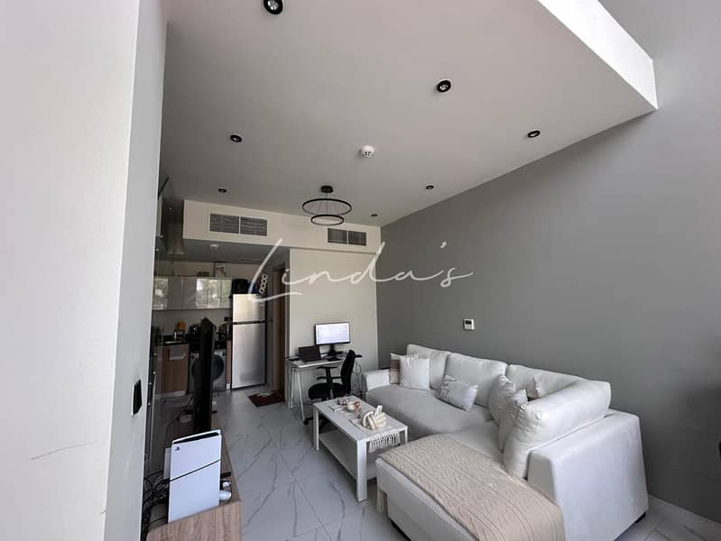 12 images image img