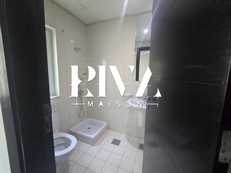 18 20250715_090336_RIVA. jpg