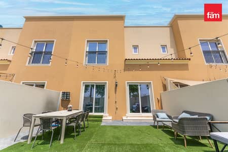2 Slaapkamers Villa te Huur in Villanova, Dubai - Villa in Villanova,Amaranta,Amaranta 1, 2 slaapkamers, 135000 AED - 16662496 2 Slaapkamers Villa te Huur in Villanova, Dubai - Villa in Villanova,Amaranta,Amaranta 1, 2 slaapkamers, 135000 AED - 16662496