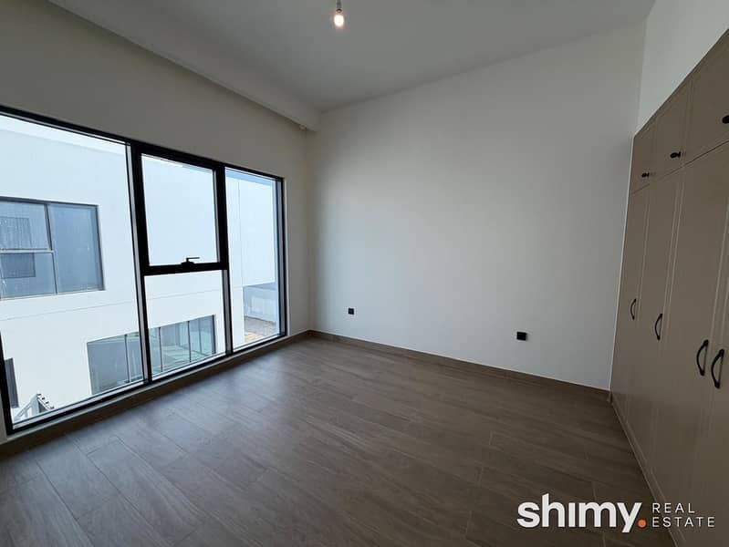 8 G119-08-bedroom-4. jpg