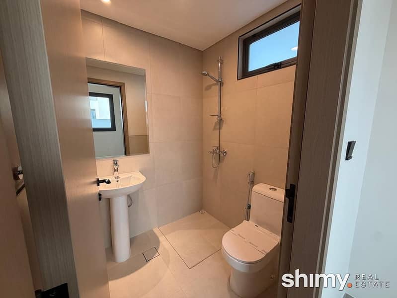 14 G119-14-powder-room. jpg