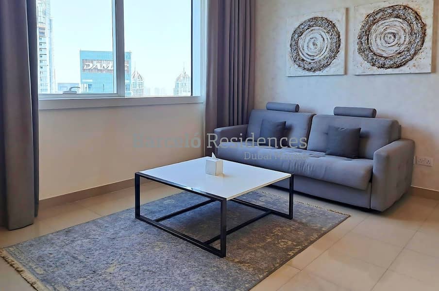 7 AS1- living area 1. jpg