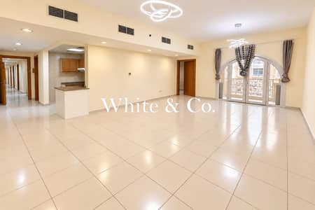 1 Bedroom Flat for Sale in Jumeirah Village Circle (JVC), Dubai - 1BR Apartment | Spacious Layout | Balcony