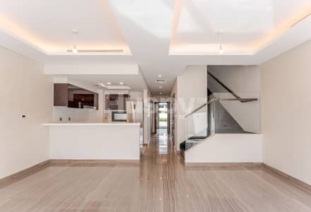 4 habitaciones Townhouse para en Alquiler en DAMAC Hills, Dubai - Casa adosada en DAMAC Hills，Trump Estates，BelAir The Trump Estates, 4 dormitorios, 185000 AED - 16663208