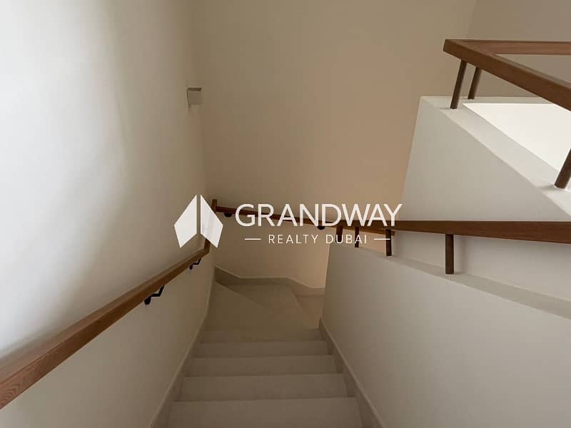 7 3BR Villa | Modern Living | Elora, The Valley — photo 7