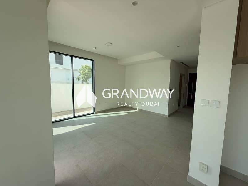 10 Bigger Plot | prime Location | Vacant — photo 10