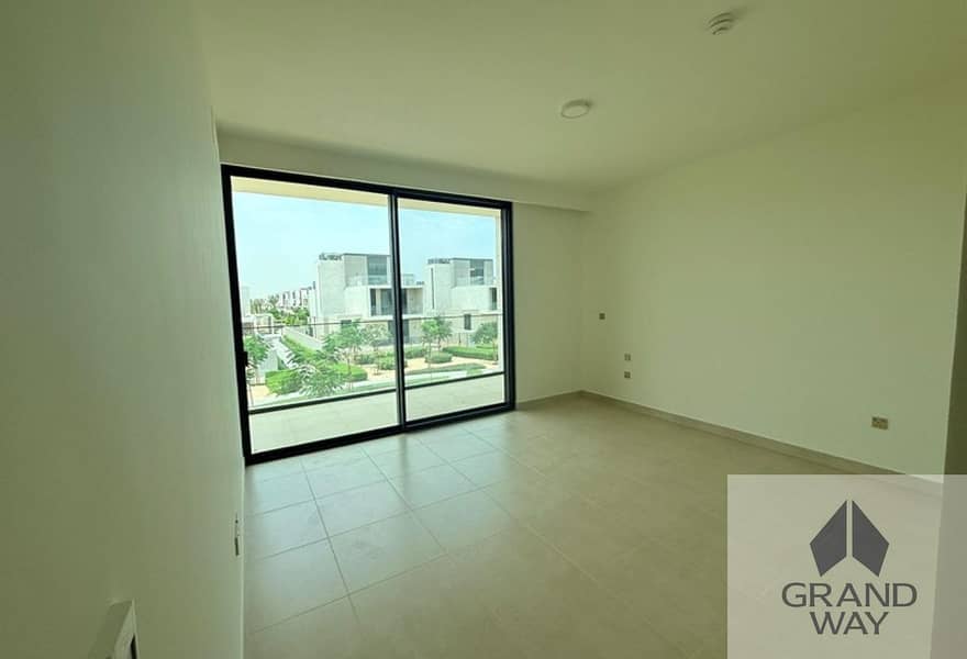 9 Vastu Unit I On Park I Single Row I Brand New — photo 9