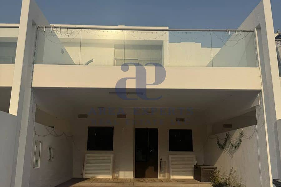 Casa adosada en DAMAC Hills 2 (Akoya by DAMAC),Janusia, 3 dormitorios, 110000 AED - 16663850 Casa adosada en DAMAC Hills 2 (Akoya by DAMAC),Janusia, 3 dormitorios, 110000 AED - 16663850