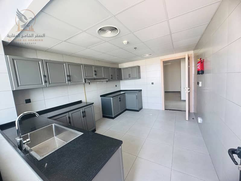 21 apartment-for-rent-3-bedroom-aljrf2-property-25. jpg