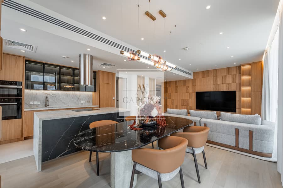 Partial Sea View | Spacious | Motivated Seller Partial Sea View | Spacious | Motivated Seller
