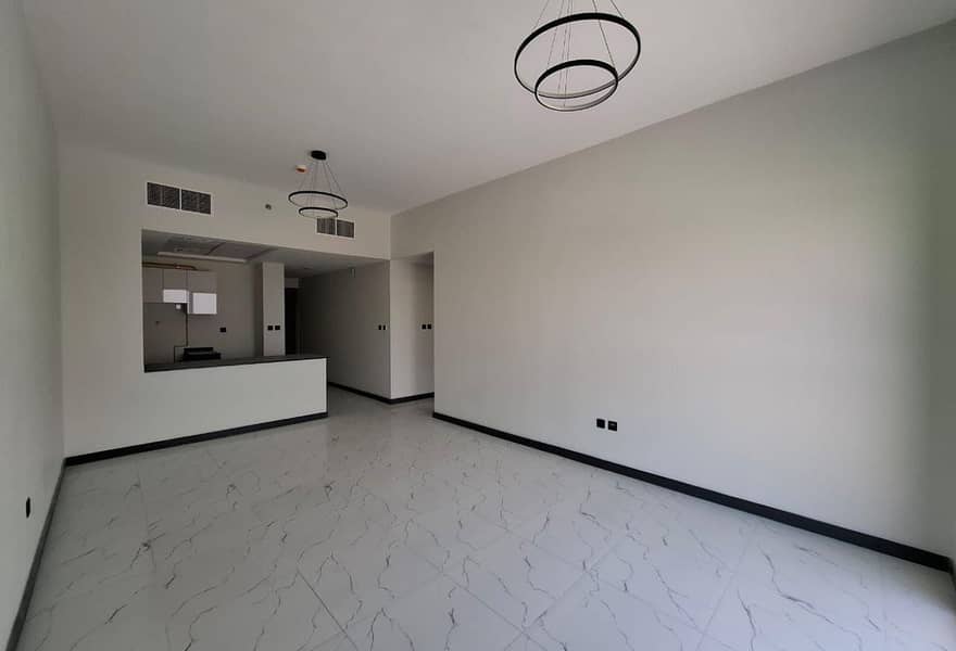 Квартира в Рукан,Рукан Тауэр,Тауэр А, 2 cпальни, 75000 AED - 16664210 Квартира в Рукан,Рукан Тауэр,Тауэр А, 2 cпальни, 75000 AED - 16664210
